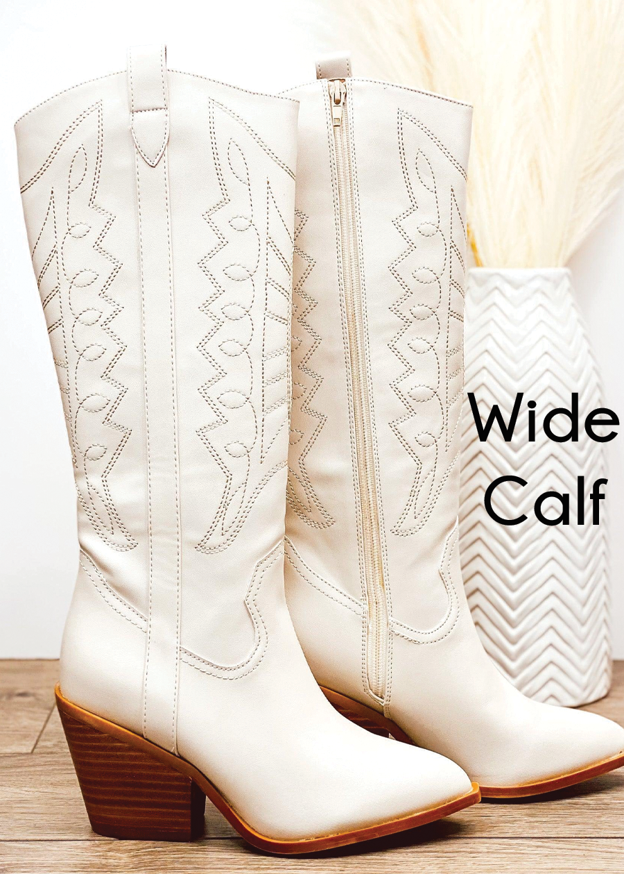 Howdy Boots-Wide Width