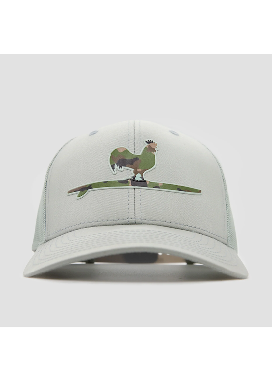 Beach & Barn Surfing Rooster Camo Hat