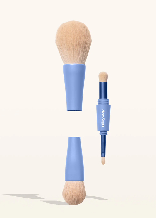 Overachiever 4-in-1 Makeup Brush