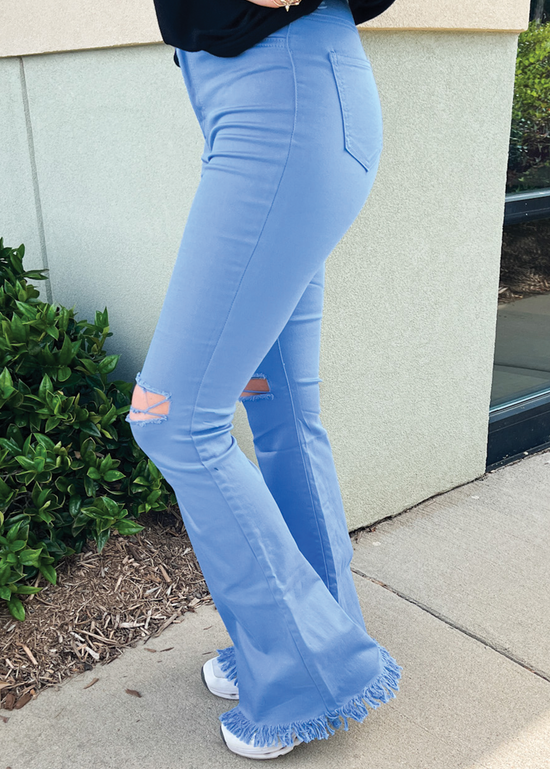 Load image into Gallery viewer, Blue Stevie Super Stretch Flare Jeans

