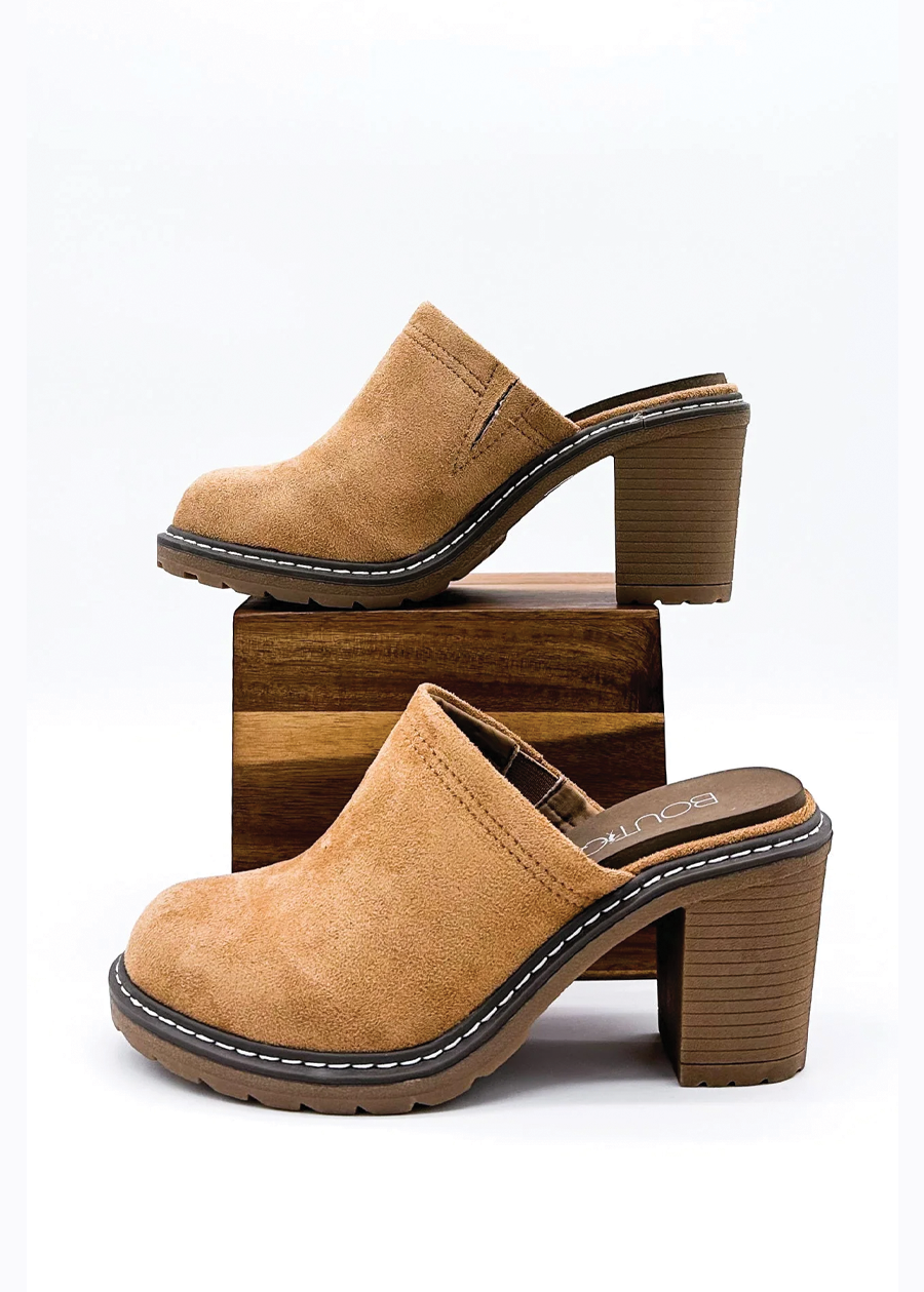 Load image into Gallery viewer, Lantern Suede Mule
