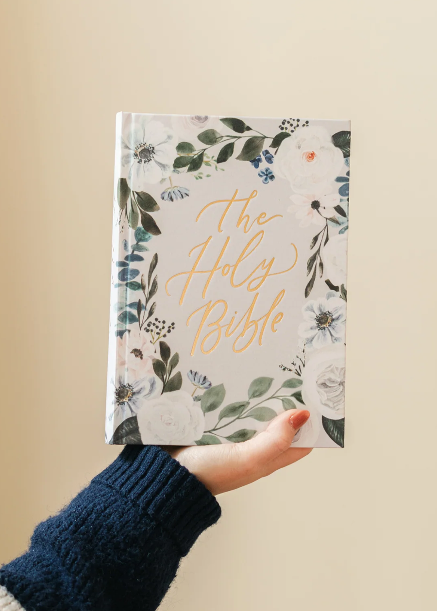 ESV Large Print Journaling Bible: Victoria Theme