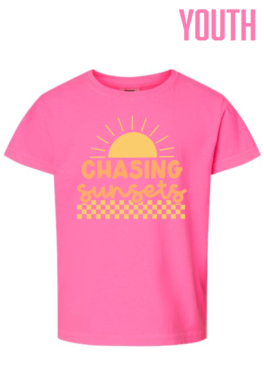 YOUTH Chasing Sunsets COMFORT COLORS Tee