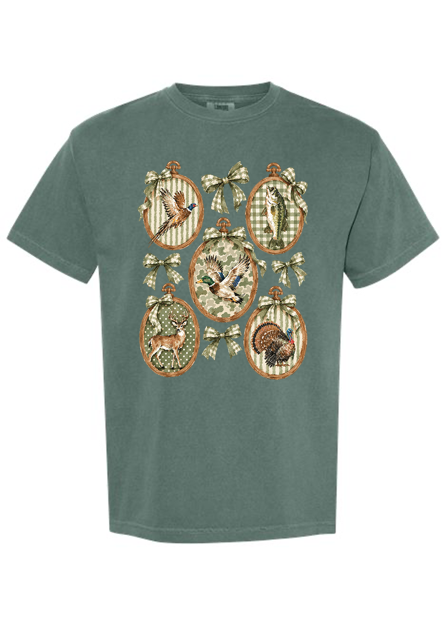 ADULT Coquette Camo COMFORT COLORS Tee