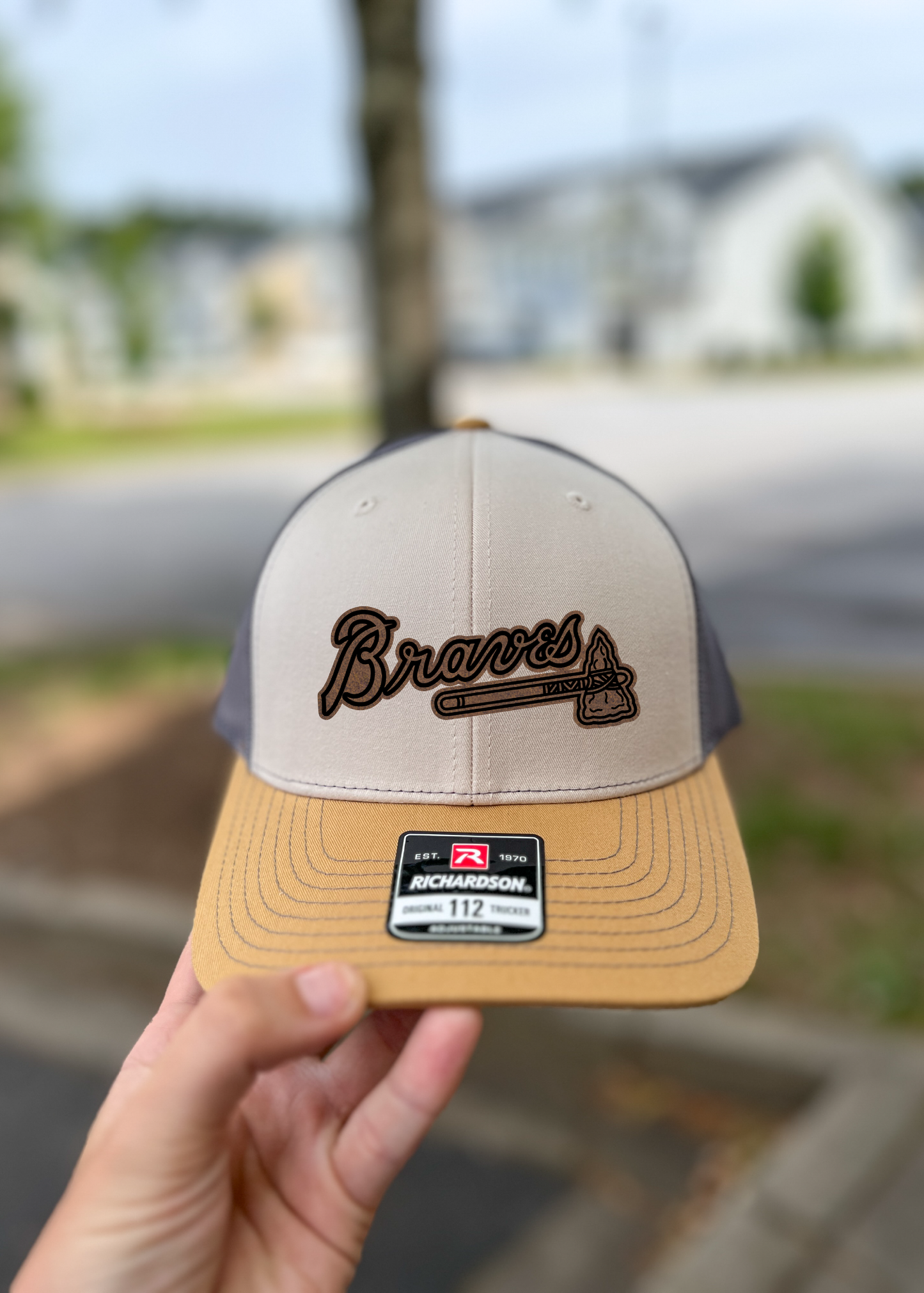 r112 Braves Cutout Leather Patch Hat