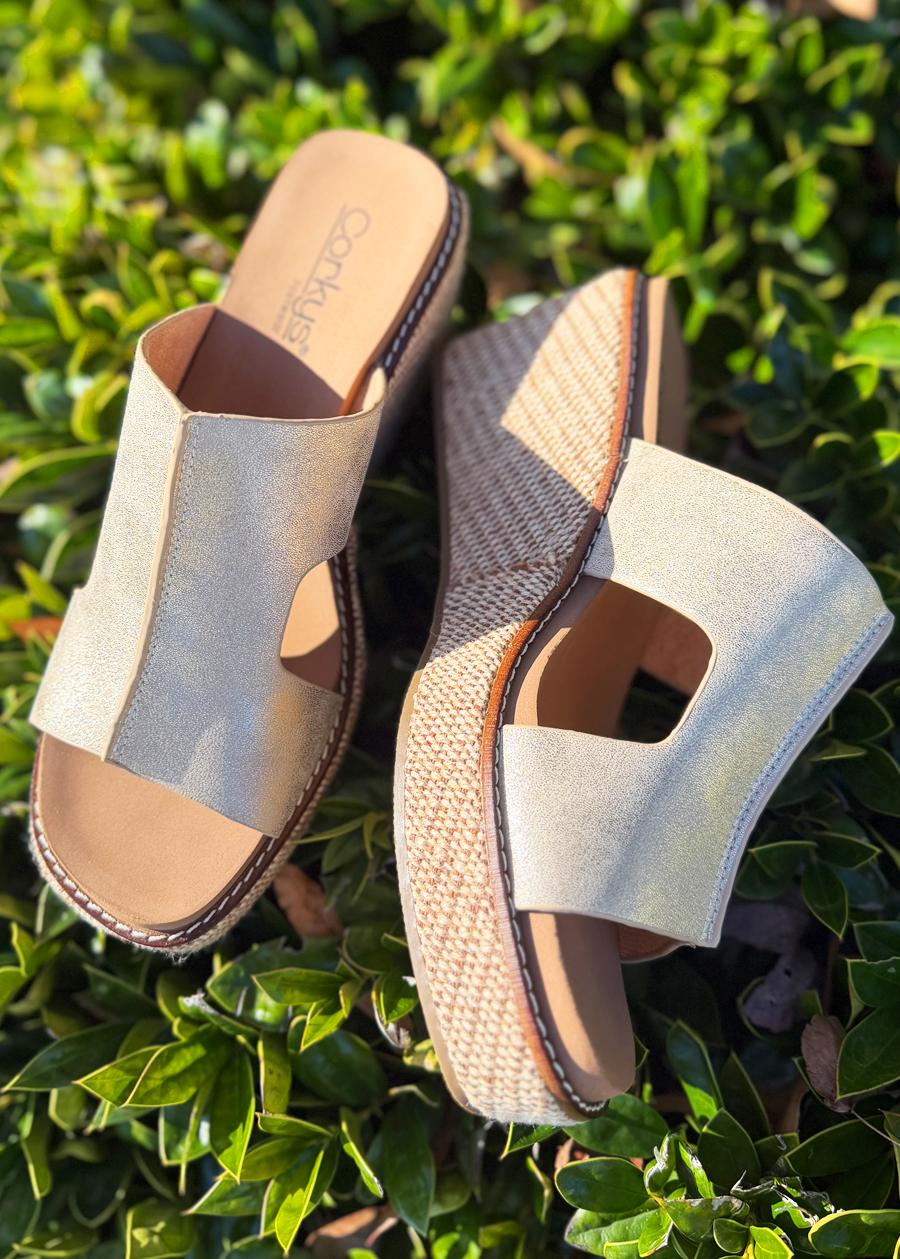 Corky Kiss N Tell-Washed Gold Metallic