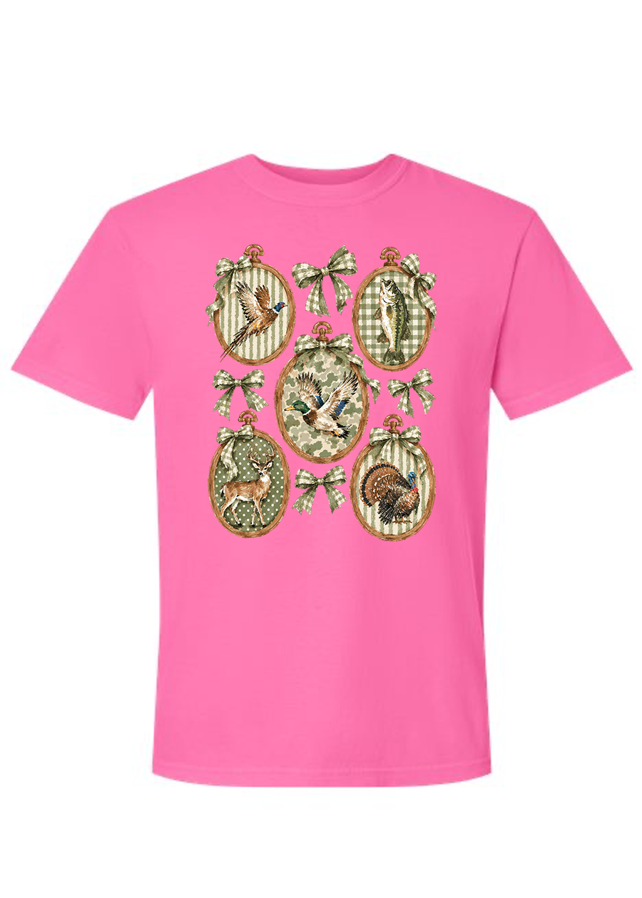 ADULT Coquette Camo COMFORT COLORS Tee