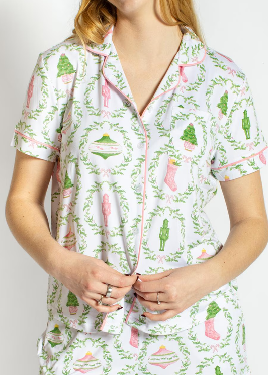 Nutcracker Trellis Short Sleeve Button Up