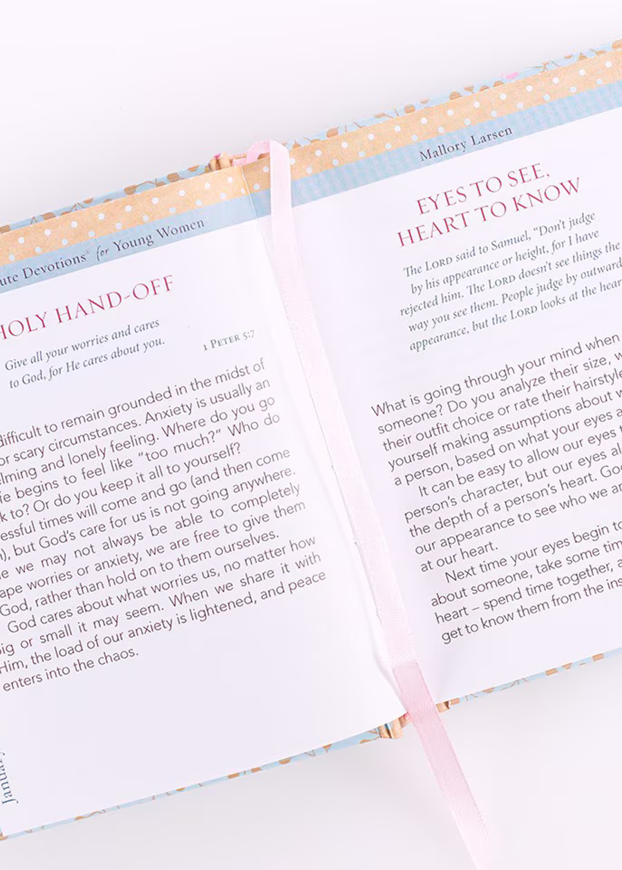 One-Minute Devotions for Young Women Padded Hardcover