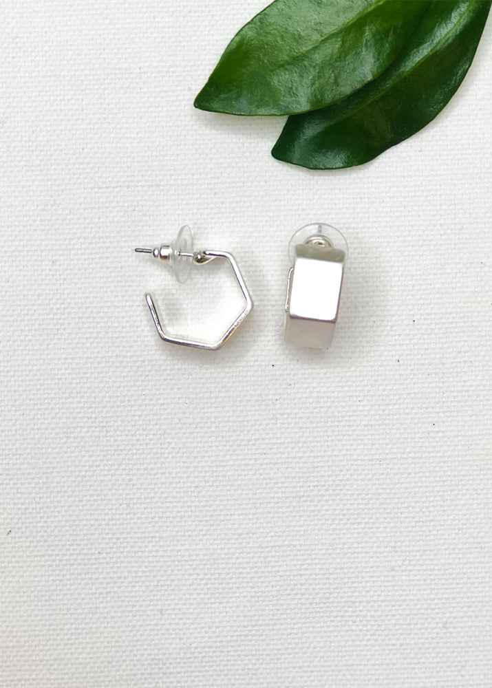Bold Move Earrings