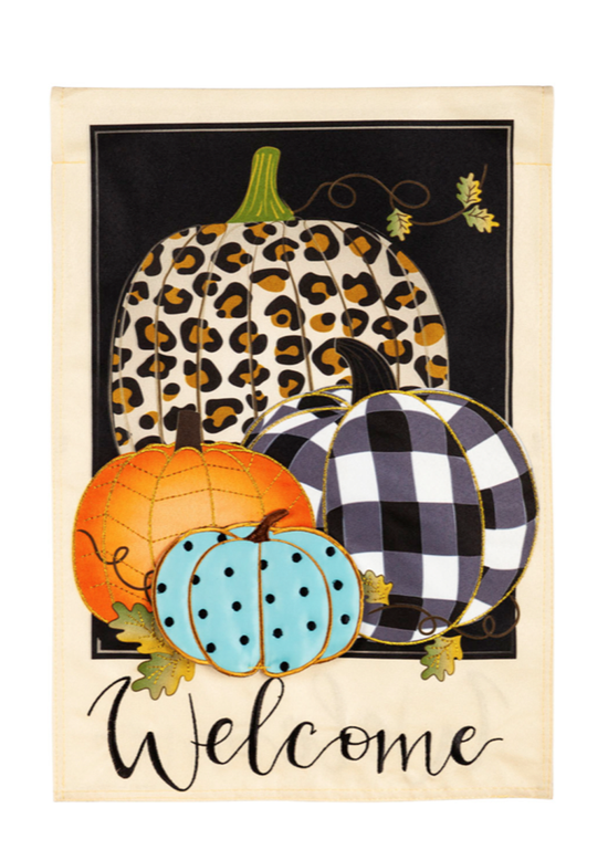 Load image into Gallery viewer, Mixed Print Pumpkins Garden Linen Flag
