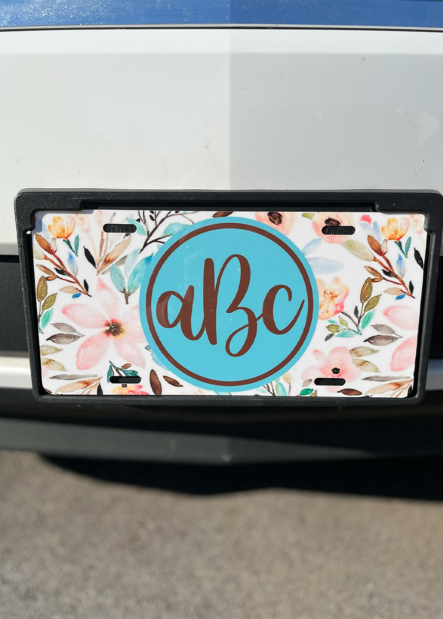 Style O License Plate
