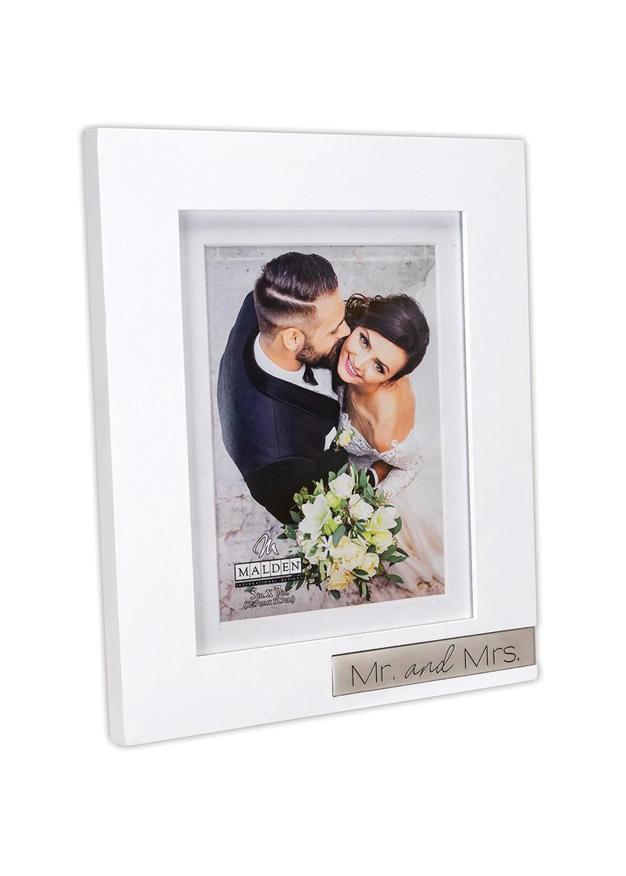 Load image into Gallery viewer, Mr &amp;amp; Mrs White Frame
